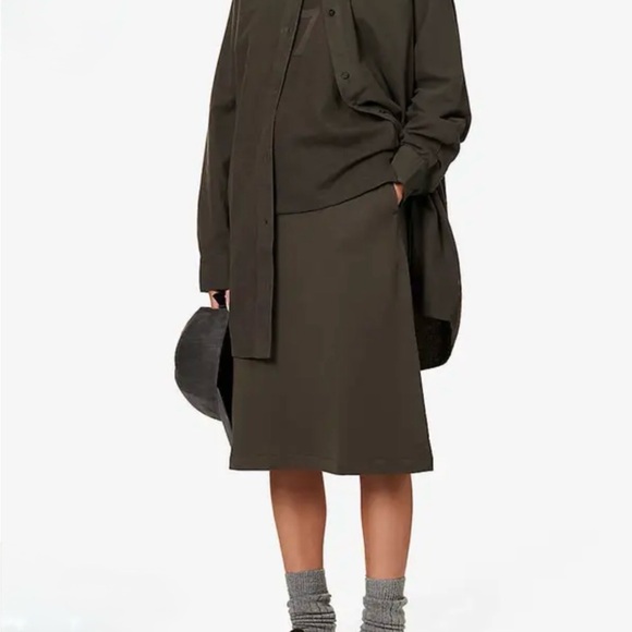 Fear of God Dresses & Skirts - Essentials Fear of God Dark Olive Midi-Skirt With Pockets